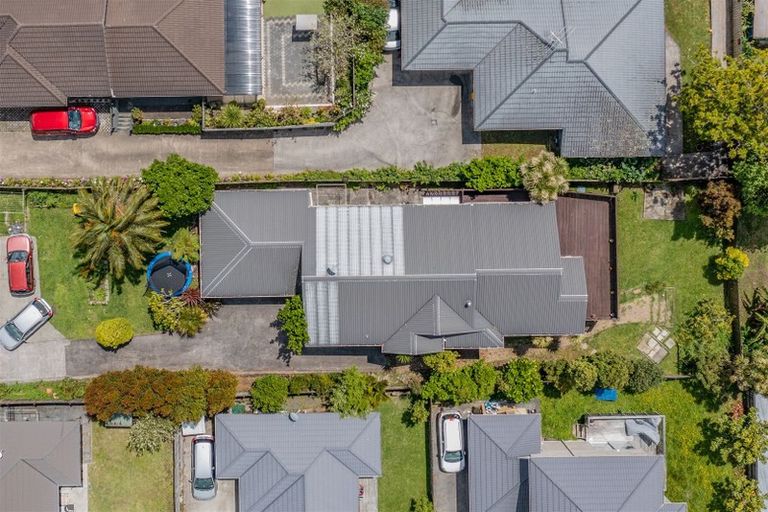 Photo of property in 16a Glenorchy Street, Glen Eden, Auckland, 0602