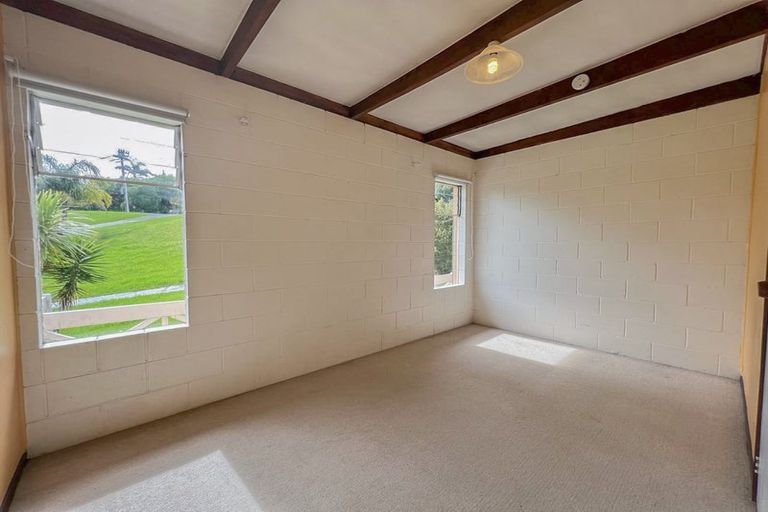 Photo of property in 55 Glencoe Road, Browns Bay, Auckland, 0630