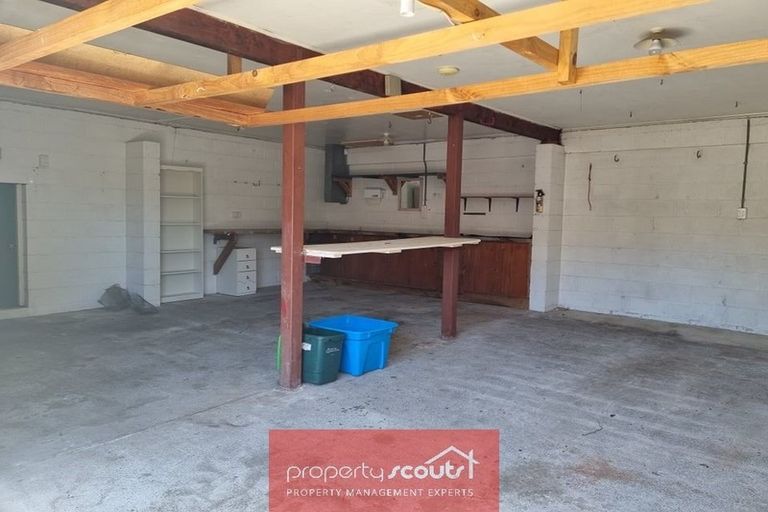 Photo of property in 124 Pioneer Road, Moturoa, New Plymouth, 4310