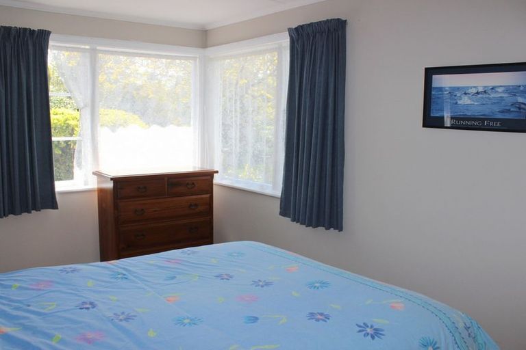 Photo of property in 75 Victoria Street, Carterton, 5713