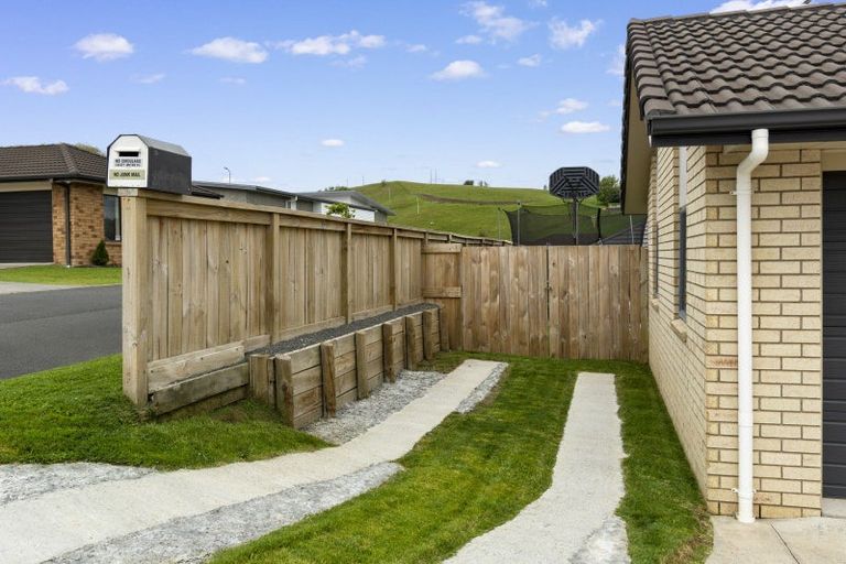 Photo of property in 3 Gina Way, Welcome Bay, Tauranga, 3112