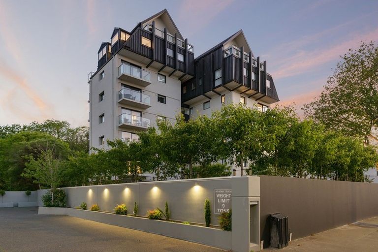 Photo of property in 201/18 Carlton Mill Road, Merivale, Christchurch, 8014