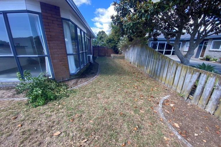 Photo of property in 2 Blake Boulevard, Papamoa Beach, Papamoa, 3118