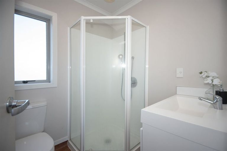 Photo of property in 9/27 Jones Crescent, Melville, Hamilton, 3206