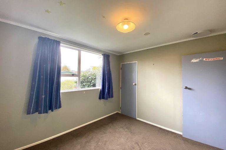 Photo of property in 11 Akron Grove, Totara Park, Upper Hutt, 5018