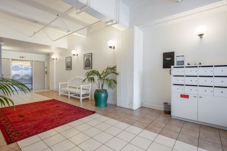 Photo of property in Tennyson Apartments, 18/25 Tennyson Street, Te Aro, Wellington, 6011