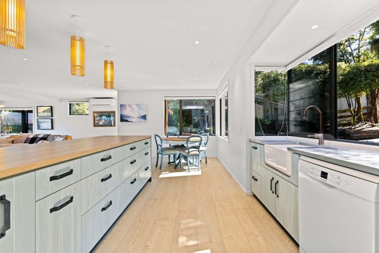 Photo of property in 103 Arrowtown-lake Hayes Road, Lake Hayes, Queenstown, 9371