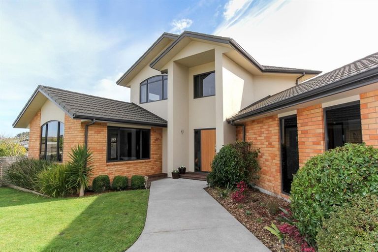 Photo of property in 4 Anderson Way, Highlands Park, New Plymouth, 4312