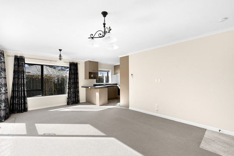 Photo of property in 12 Lydiard Place, Chartwell, Hamilton, 3210