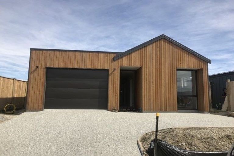 Photo of property in 7 Merivale Avenue, Wanaka, 9305