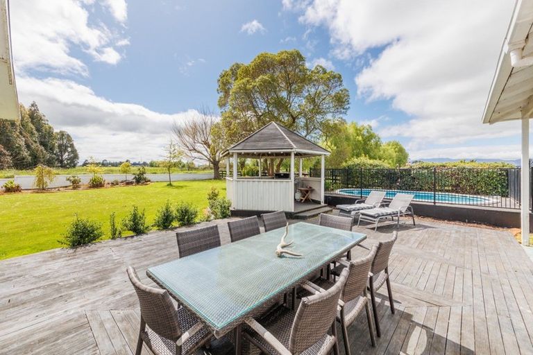 Photo of property in 283 Forlong Road, Colyton, Feilding, 4775