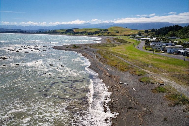 Photo of property in 36 Kotare Place, South Bay, Kaikoura, 7300