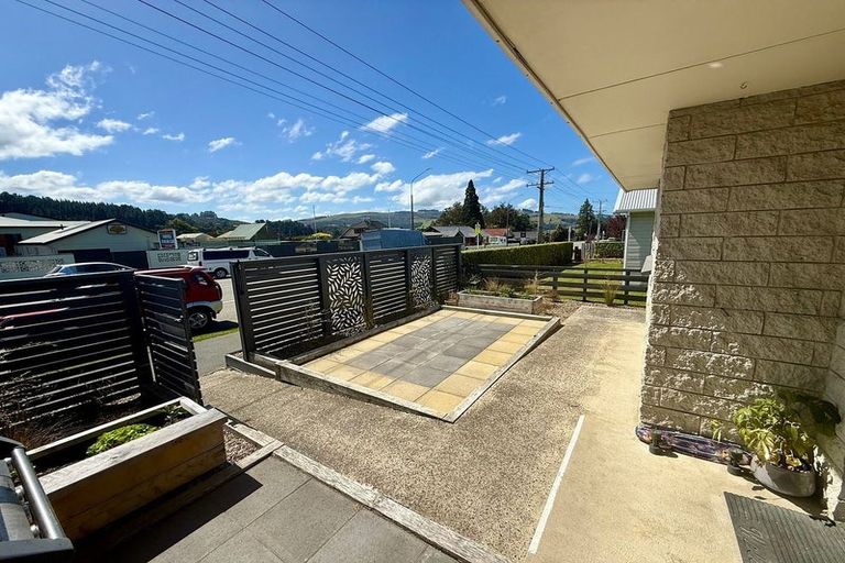 Photo of property in 87a Main Road, Fairfield, Dunedin, 9018