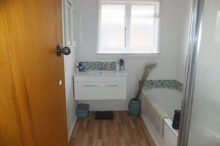 Photo of property in 22 Wilfred Street, Tawa, Wellington, 5028