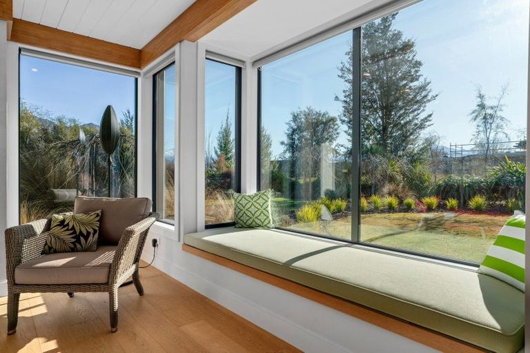 Photo of property in 168a Beacon Point Road, Wanaka, 9305