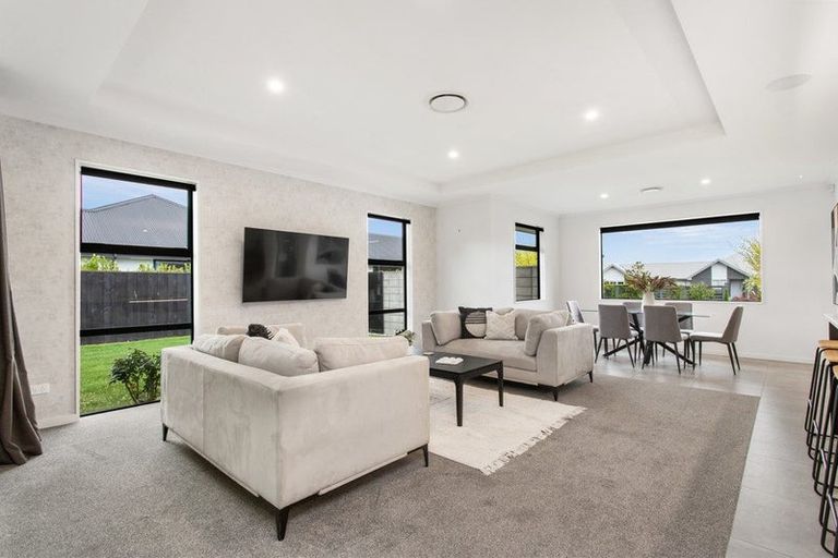 Photo of property in 59 Rossington Drive, West Melton, 7618