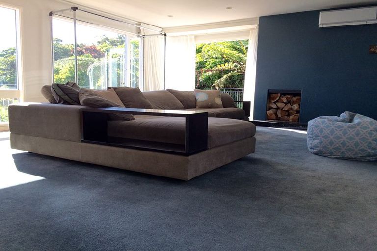 Photo of property in 28 Ngaumatau Road, Point Howard, Lower Hutt, 5013