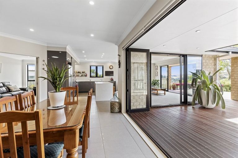 Photo of property in 8 Semaphore Lane, Whitby, Porirua, 5024