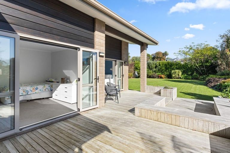 Photo of property in 190 Roslyn Road, Levin, 5510