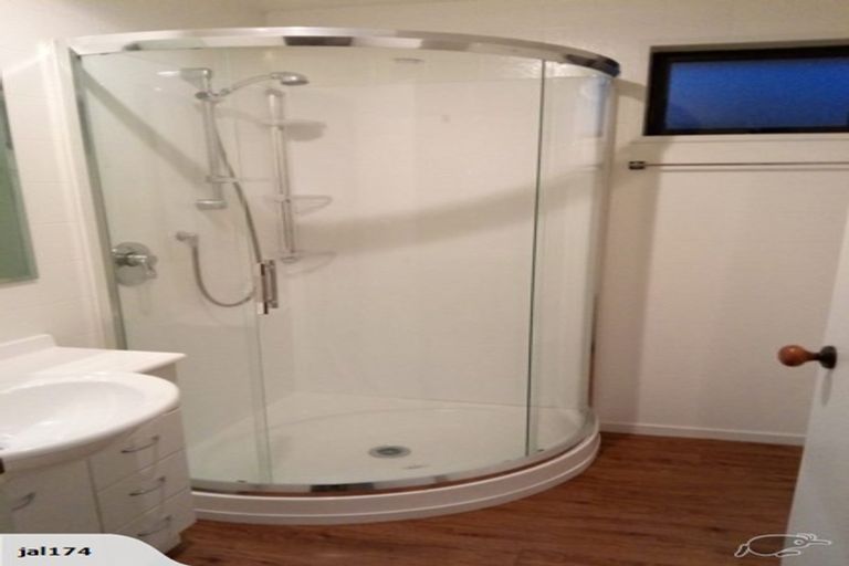 Photo of property in 15 South Road, Kensington, Dunedin, 9011