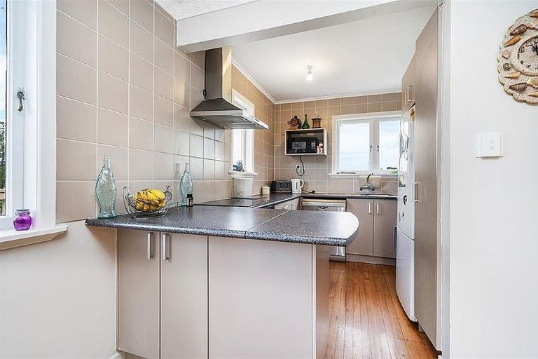 Photo of property in 533 Pataua South Road, Pataua South, Onerahi, 0192