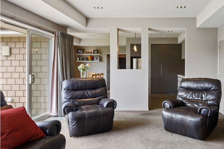 Photo of property in 20 Pemberton Drive, Darfield, 7510