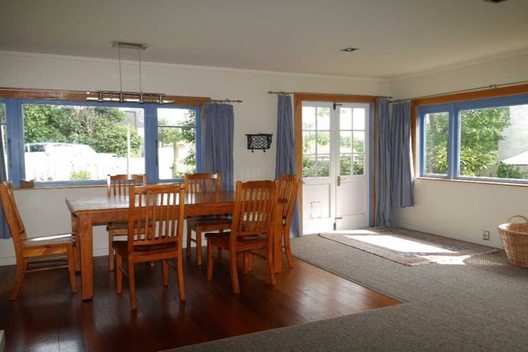 Photo of property in 18 Forest Lane, Raumati South, Paraparaumu, 5032