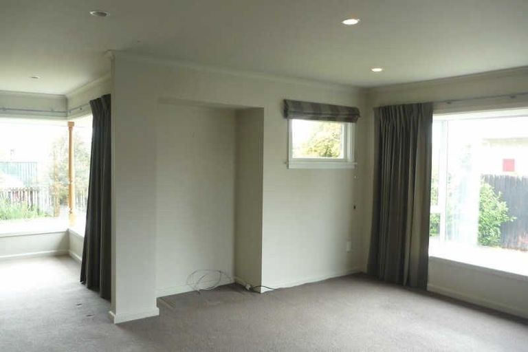 Photo of property in 79 Woolley Street, Avondale, Christchurch, 8061