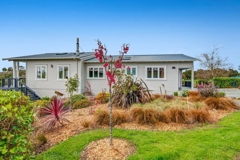 Photo of property in 679 Silver Hill Road, Wellsford, 0974