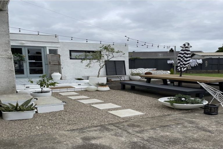 Photo of property in 57 Tiraumea Drive, Pakuranga, Auckland, 2010