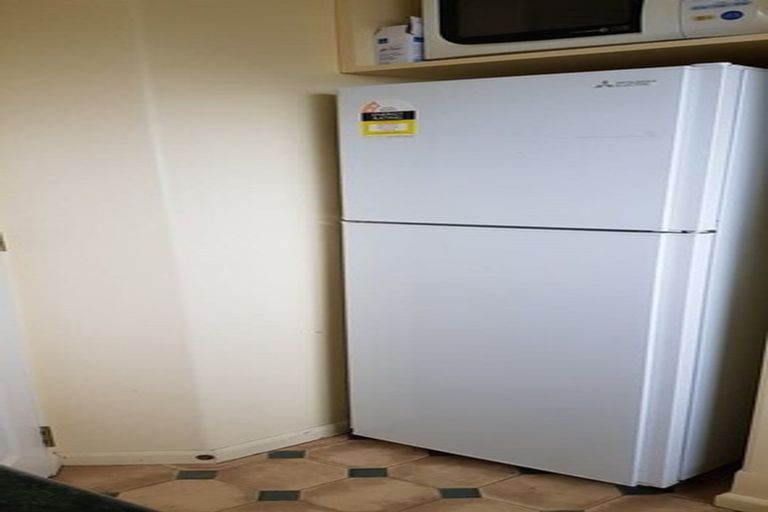 Photo of property in 44a Taupata Street, Redcliffs, Christchurch, 8081