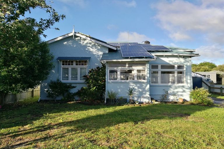 Photo of property in 20 Lyndhurst Street, Takaro, Palmerston North, 4412
