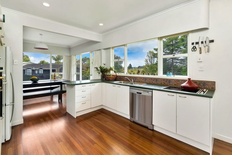 Photo of property in 103 Moa Road, Point Chevalier, Auckland, 1022