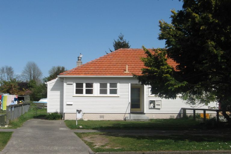 Photo of property in 33 Wallace Crescent, Glenholme, Rotorua, 3010