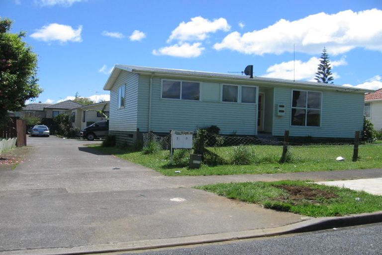 Photo of property in 2/5 Gifford Road, Papatoetoe, Auckland, 2025