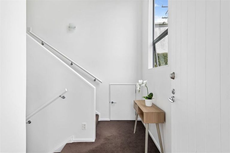 Photo of property in 51a Ohariu Road, Johnsonville, Wellington, 6037