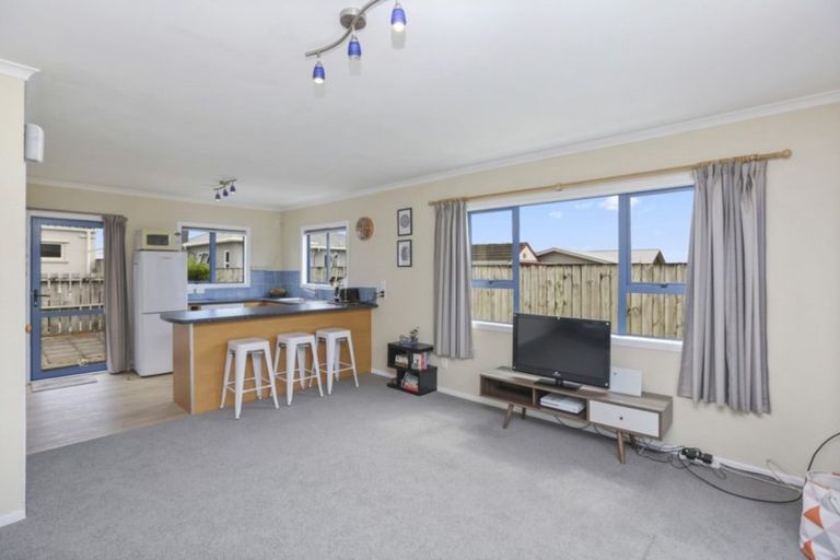Photo of property in 393 Carrington Street, Upper Vogeltown, New Plymouth, 4310
