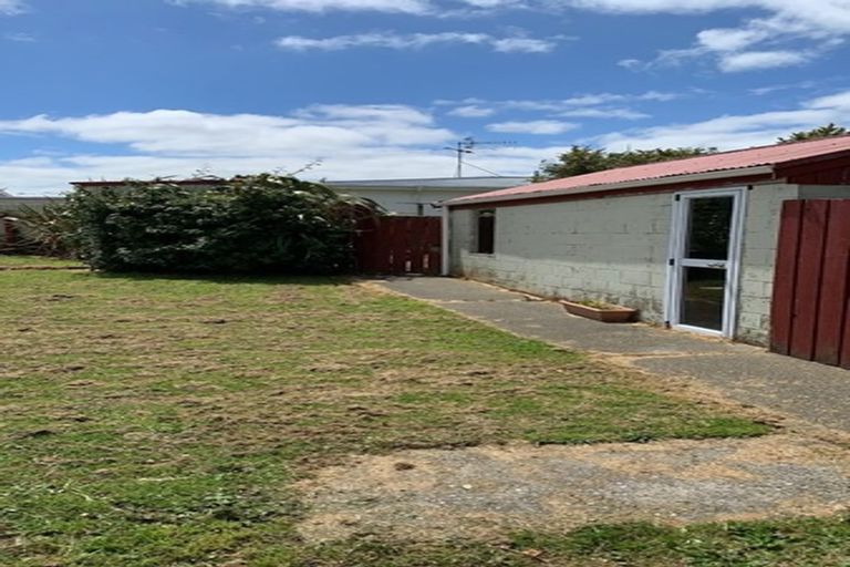Photo of property in 6 Monowai Street, Strathern, Invercargill, 9812