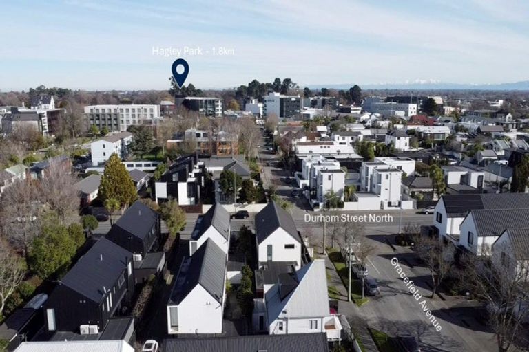 Photo of property in 2/41 Gracefield Avenue, Christchurch Central, Christchurch, 8013