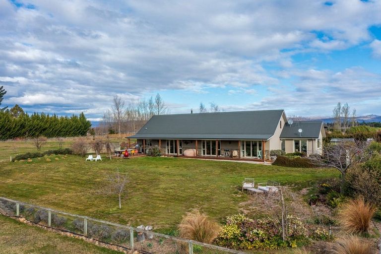 Photo of property in 448 Letts Gully Road, Letts Gully, Alexandra, 9393