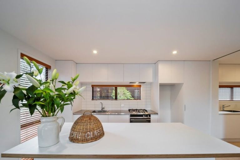 Photo of property in 28c Bayly Road, Moturoa, New Plymouth, 4310