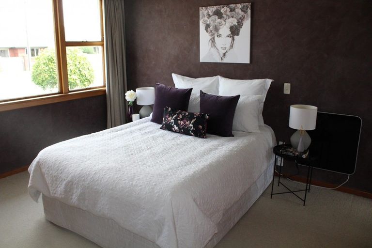 Photo of property in 17 Durham Street, Winton, 9720