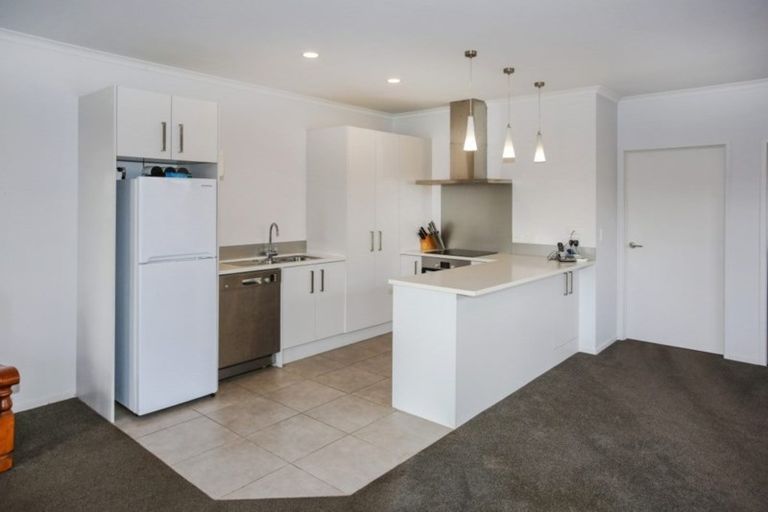 Photo of property in 1/107 Edinburgh Street, Pukekohe, 2120