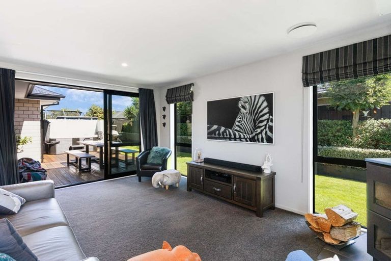 Photo of property in 10 Appleton Court, Rolleston, 7615