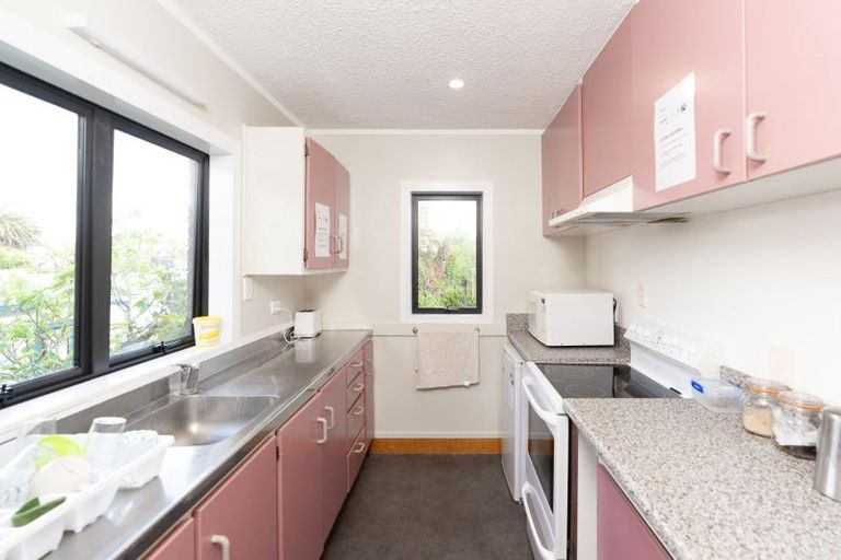 Photo of property in 13 Wallis Street, Raglan, 3225