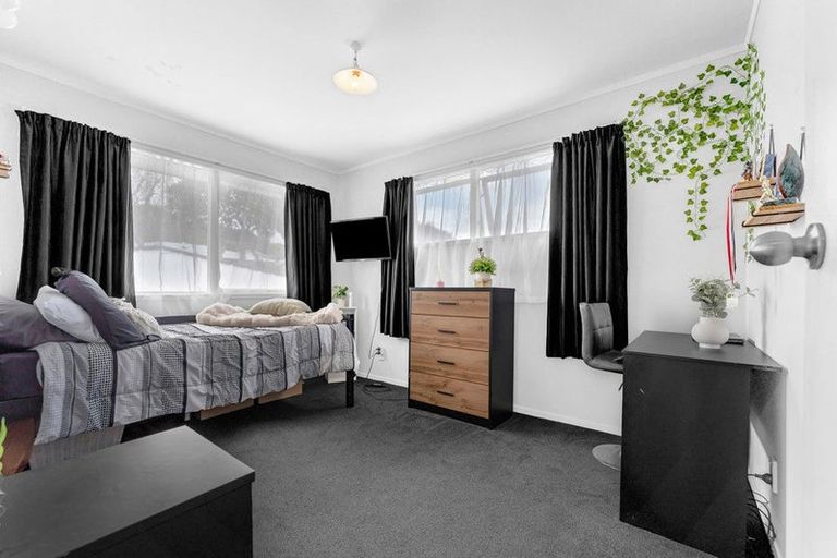 Photo of property in 17 Ashdown Place, Pahurehure, Papakura, 2113