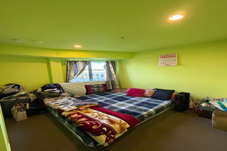 Photo of property in 3n/10 Crown Lynn Place, New Lynn, Auckland, 0600