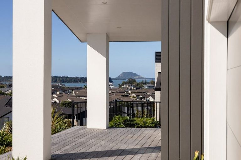 Photo of property in 58 Ridge Drive, Omokoroa, 3114