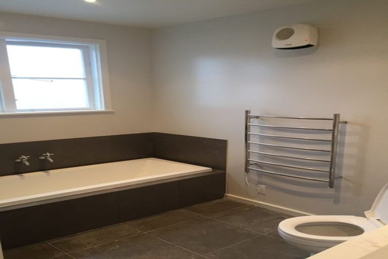 Photo of property in 28 Eveleyn Couzins Avenue, Richmond, Christchurch, 8013