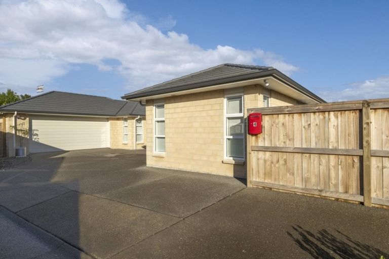 Photo of property in 4 Omapere Lane, Pyes Pa, Tauranga, 3112